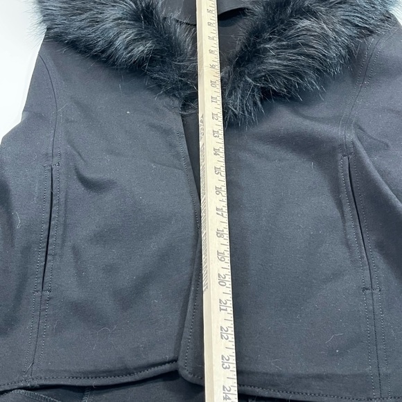 Chicos Black Faux Fur Ponte Vest Size 2 Tie Waist Sleeveless Office Fashion - Picture 8 of 8